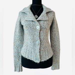 #40 BKE DENIM ~ Speckled Gray and Baby Blue Alpaca Sweater w/Iridescent Buttons